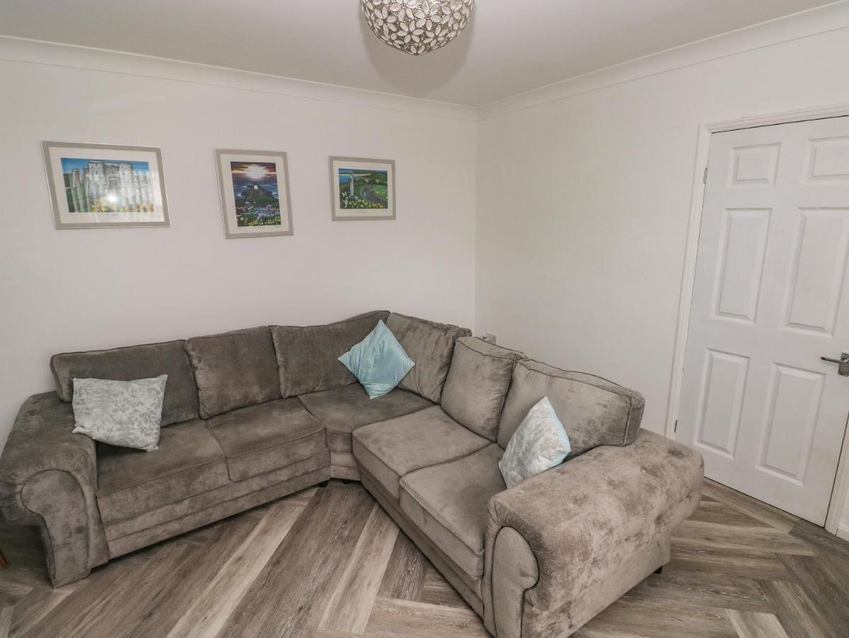 Villa Cwtch Ar Y Mor Burry Port Esterno foto