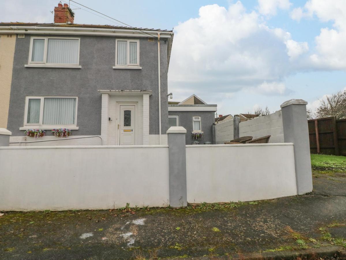 Villa Cwtch Ar Y Mor Burry Port Esterno foto