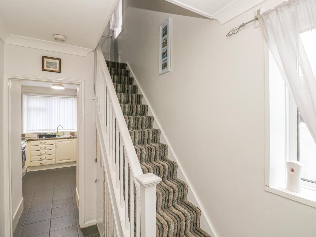 Villa Cwtch Ar Y Mor Burry Port Esterno foto